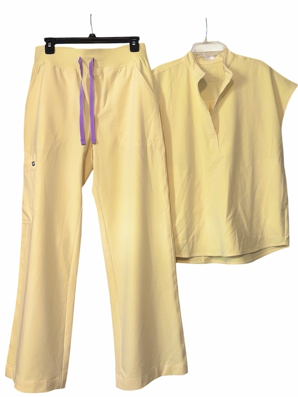 Figs Butter Yellow Isabel scrub SET